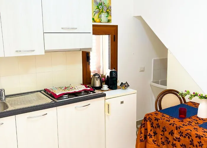 Costa House Apartamento Cefalú