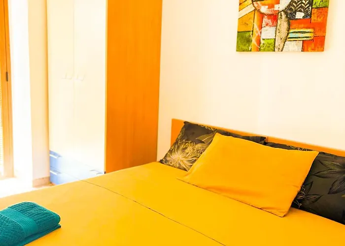 Costa House Apartamento Cefalú